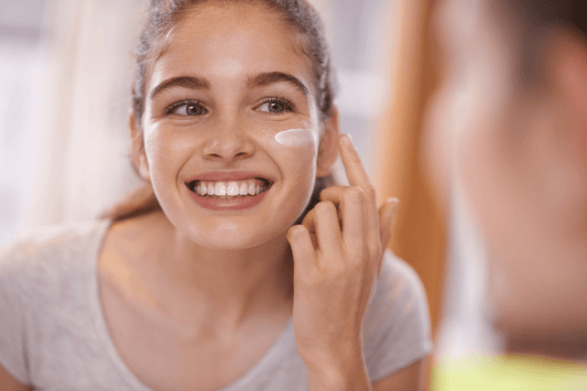 Monsoon Skincare Tips for Clear and Oil-Free Skin
