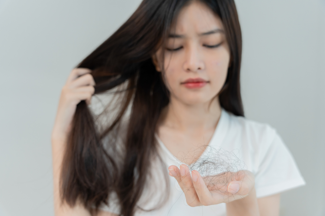 How to Reduce Hair Fall with a Simple Scalp Care Ritual?