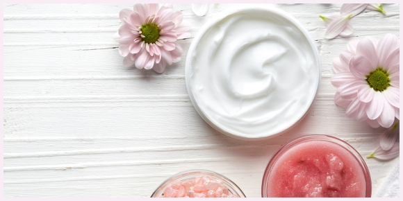 Natural Moisturizers Based on Skin Type
